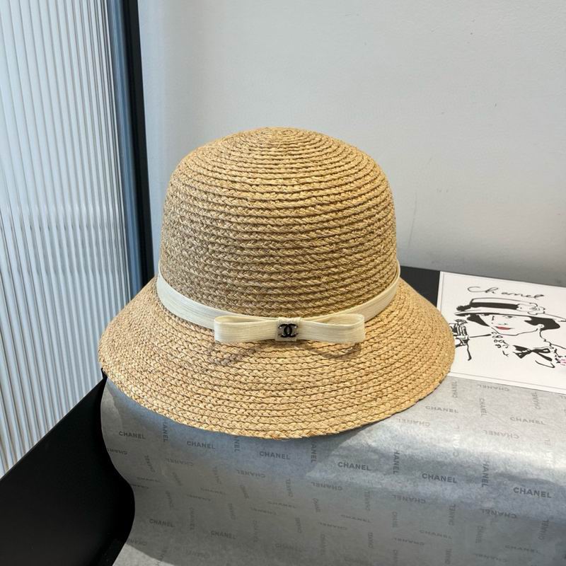 Chanel top hat 041504